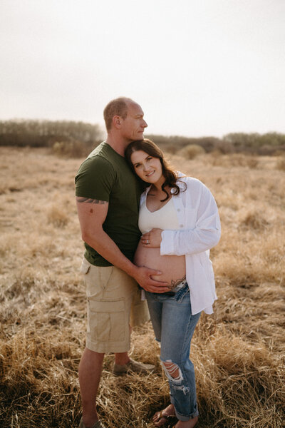 New mom to be sunset maternity shoot