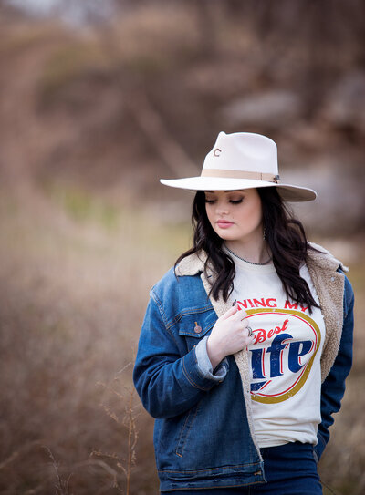 Western senior session in field in swisher co