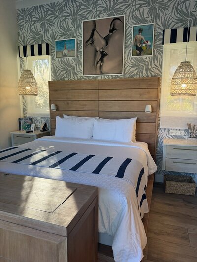 caribbean-resort-king-bed