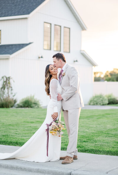 The Hive Venue | Pocatello Idaho Wedding 