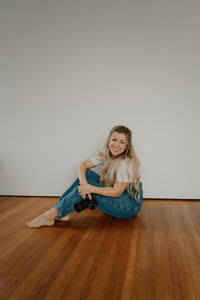 headshot of Nikayla in jeans