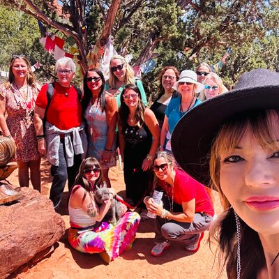 dana haines hosting soul retreat awaken the magic sedona arizona womens wellness and spiritual retreat (fire ceremonies, hiking vortexes, soundbaths, ancient ceremonies)