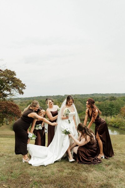 taylornicksneakpeeks-showmephotos-6-2