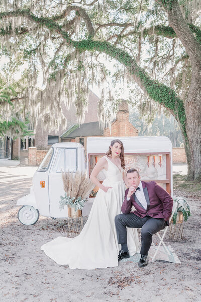 Wedding couple at Middleton Plantation, South Carolina