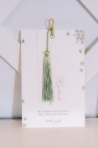NikkiSanterre_EastCoastLuxuryWeddingPhotographer_PeabodyLibraryWeddingNouvelleEvents_Emily&Daniel-66