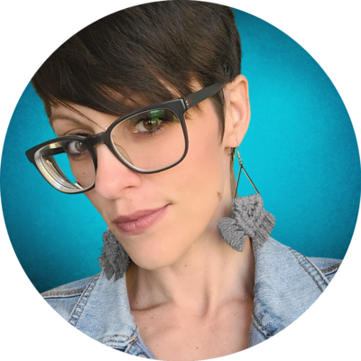 Amanda Hillyard Portrait Round
