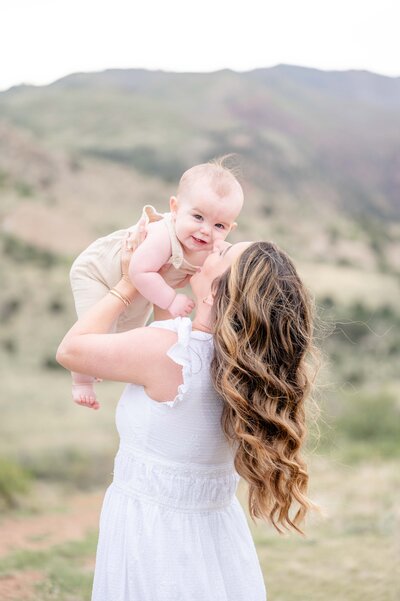 CO-Colorado-Springs-Spring-Mini-Session-Garden-of-the-gods-Magnolia-and-Grace-Photography-Co-HaleyM# (1)-11
