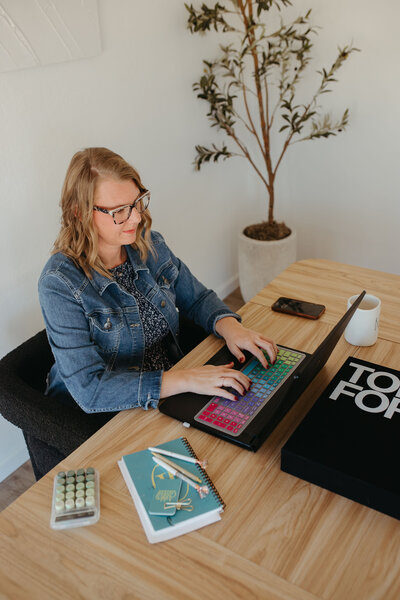 ashley caswell bookkeeper