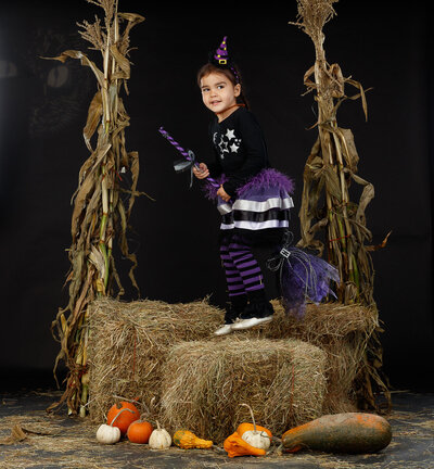 Halloween Witch Girl Pumpkin Cat Corn Hay