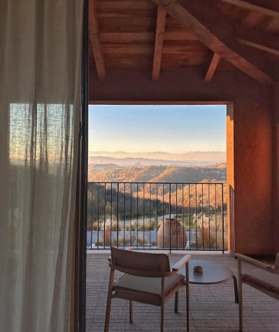 Luxury farm stay in the Barolo region of Italy