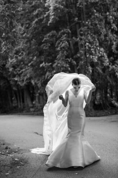 editorial photos at weddings