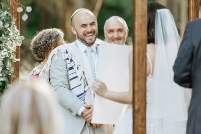 Traditional-jewish-wedding-at-race-brook-lodge-massachusetts-16