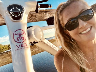 Tracey Smith (Entrepreneur Girl) shows how life is made much easier on the Go-Bike M1. V&D Electric Bikes