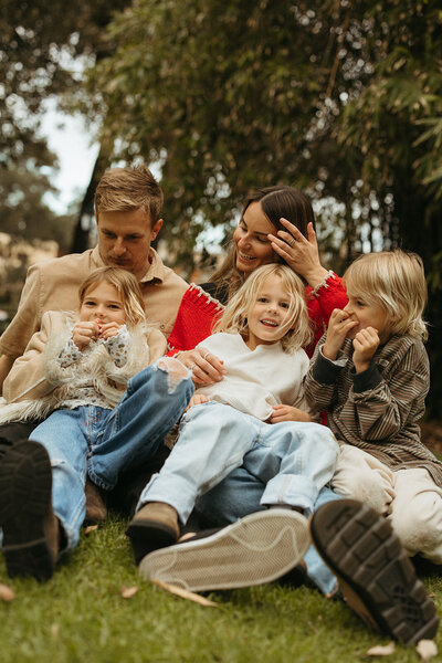 natural, unposed Perth family photo session