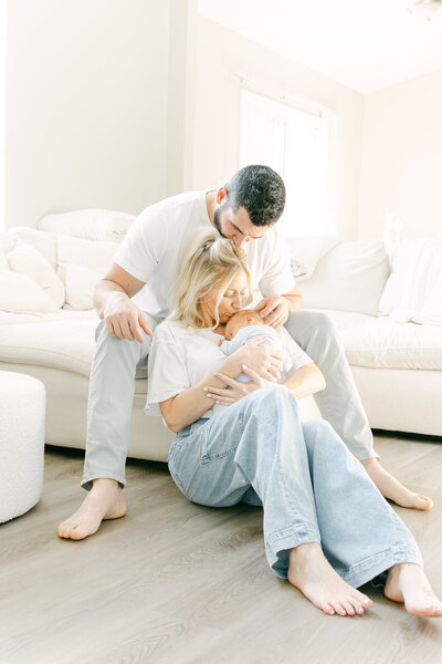 in home lifestyle newborn family photography session Dayton ohio