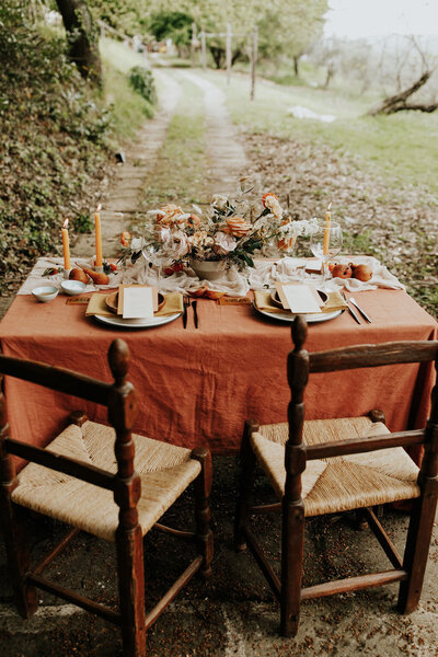 Tuscany Tablescape wedding flowers