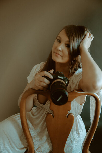 Natalie, a photographer mentorship client of Emily Noelle Photography