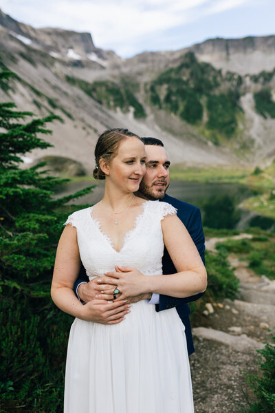Oregon-Coast-Elopement-Photographer-Proposal-Rock