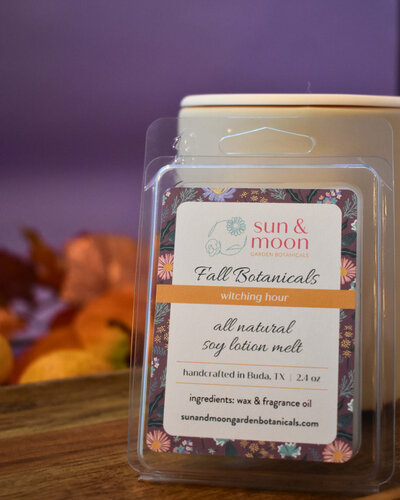 sun-and-moon-garden-botanicals-fall-witching-hour-wax-melts