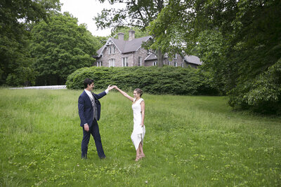 Bride and Groom dancing in the meadow at Awbury Arboretum
Wedding in Philadelphia 
