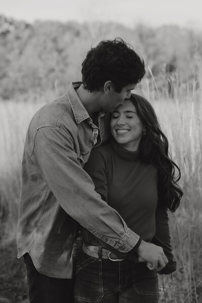 black and white couples field photoshoot