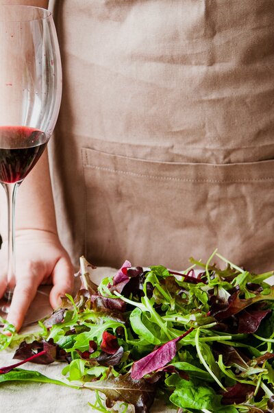 wine-red-salad-apron-beige