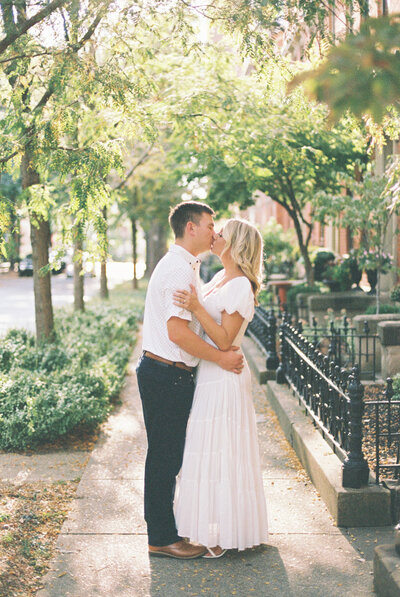 KylieLynnPhotography_Cincinnati_Engagement_Kristen+Brian_Film-12