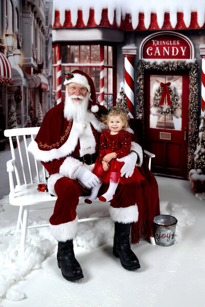 RiesFamily_Santa2023_PDS-6520-Smile