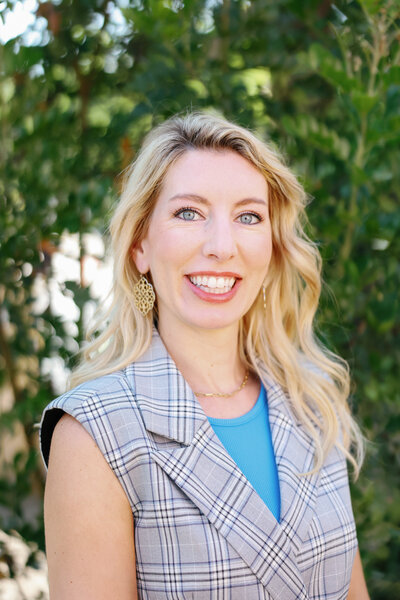 smiling headshot of Amy Lane from Lane Consulting
