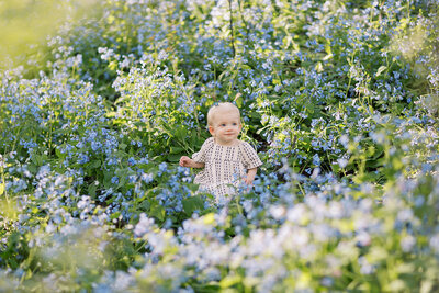 outdoor natural film photography headshots of photographer taryn christine photography