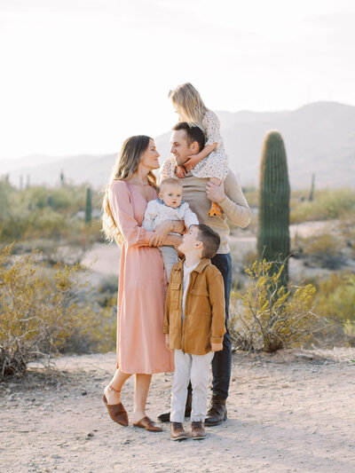 Top places for family photos in phoenix, arizona