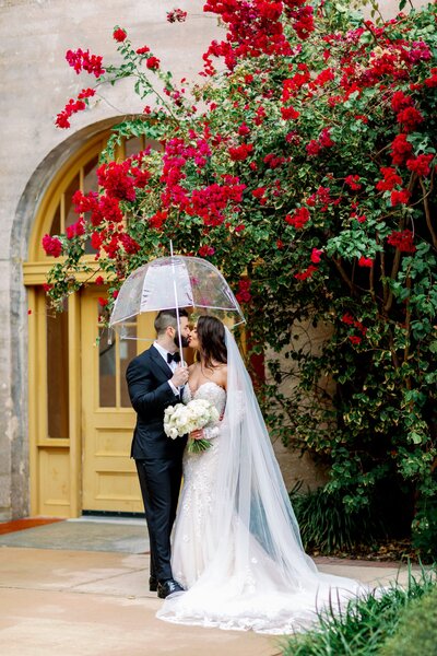 bride and groom posing at st. augustine, fl