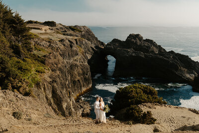 Carli&Dylan-Brookings-Oregon-Elopement-VenturetoElope-21_websize