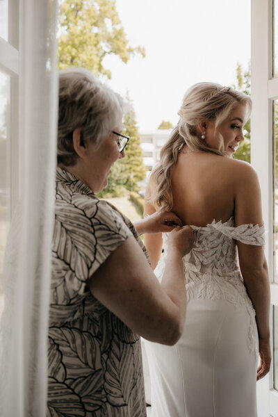 Hanneke & Mitch - Lois van Valkenburg Photography17
