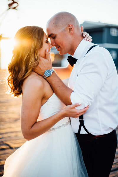 Timeless Seattle Wedding Photography where you feel comfortable and look like yourself!