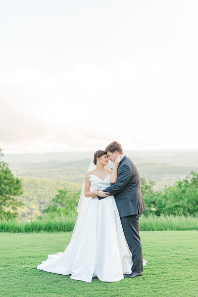 Bluffton Wedding Photographers - Belfair Country Club Wedding - Laura & Rachel Photography