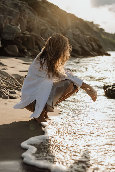 Thrive in your career and personal life through human connections.