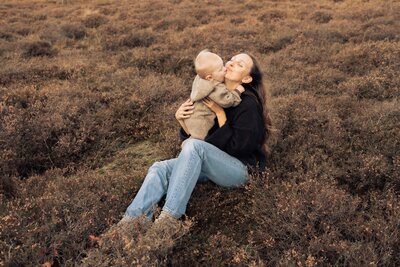 fotograafre heideshoot newborn newbornshoot fotograaf limburg echt susteren roermond sittard 