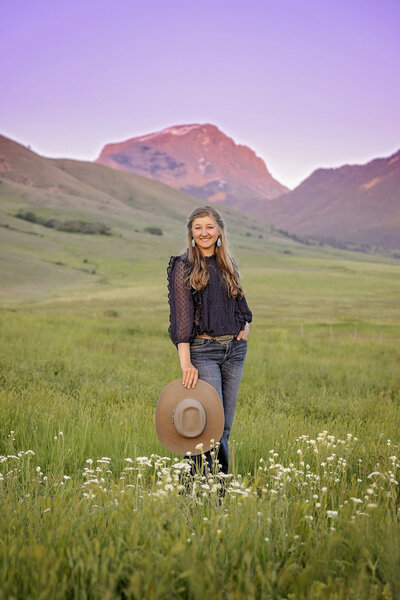 Shanna-Mae-Photography-Montana-Photographer-Highschool-Senior-Western-Girl-Ennis-Bozeman-026