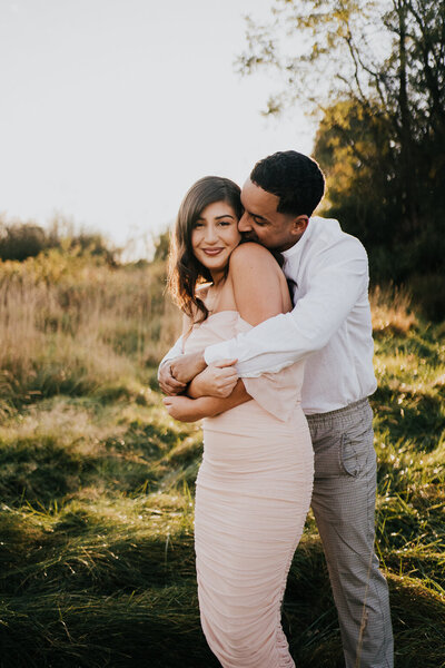 clinton-utica-new-york-wedding-photographer-photography-engagement-session-engaged-real-love-story-fall-field-golden-hour-sunset_015