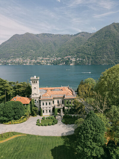 villa-erba-thomas-audiffren-lake-como-drone-shot