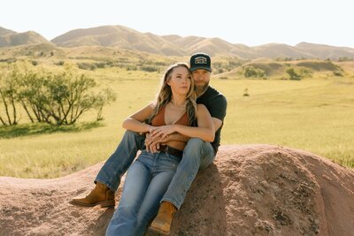 Engagement scenic photoshoot in Colorado