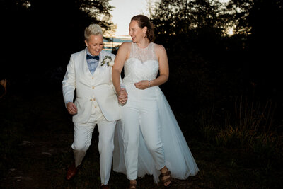 beautiful-lgbtq-wedding-portrait-at-dusk