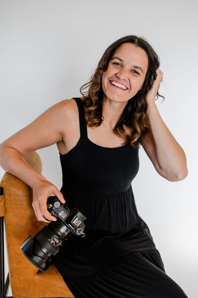 Matlyn May Photography based in Central Valley California, specializes in weddings.