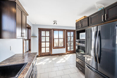 2832 Hwy 7 Grey House (20)