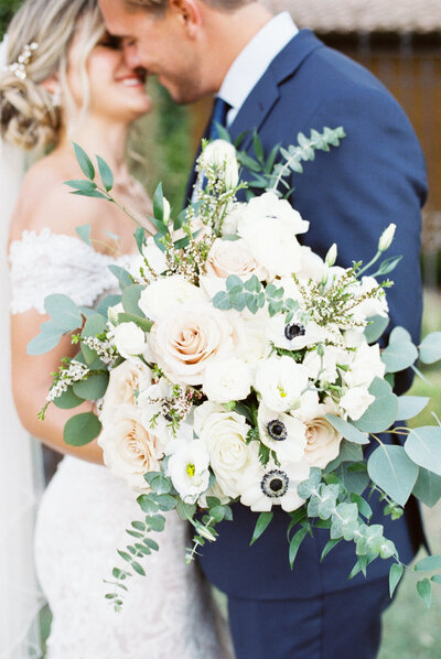 Neutral Bridal Bouquet