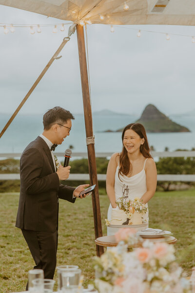 elopement photos in Hawaii