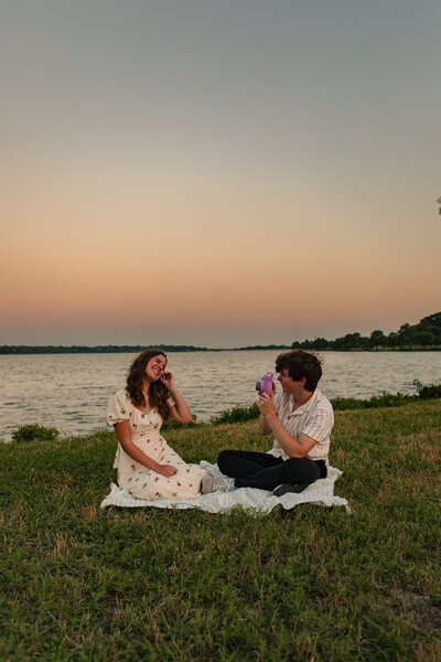 engagement photo session in dallas texas