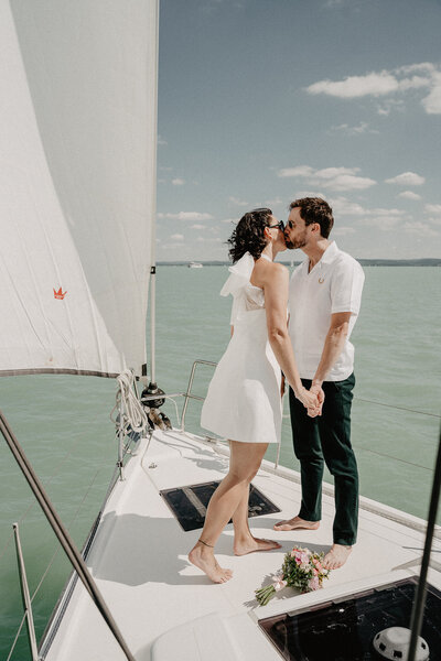 blanka_katko_boat_wedding_balaton_photograper-41