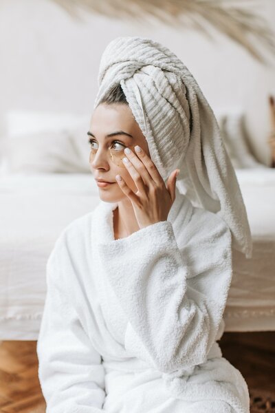 pexels-vlada-karpovich-5357444